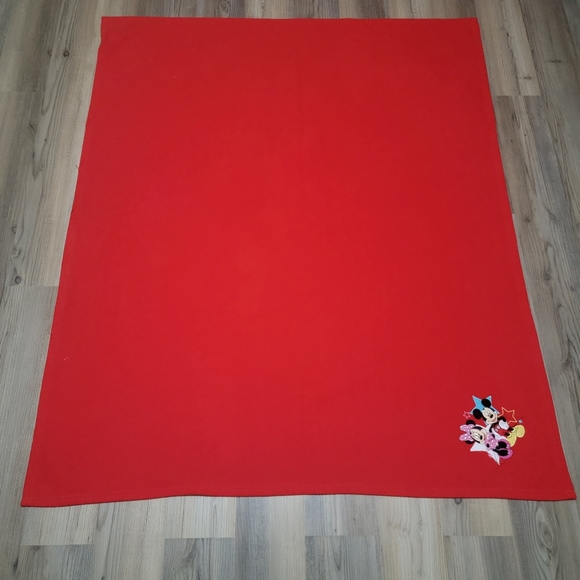 Vintage Disney Store, Mickey & Minnie, Red Plush, Throw Blanket 48” x 58” - Picture 2 of 4